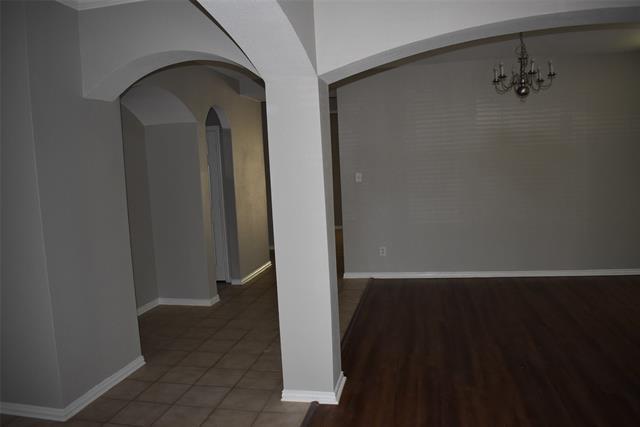 Building Photo - 5804 Mariposa Dr