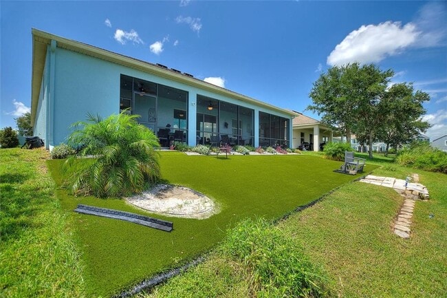 Building Photo - 585 Blue Cypress Dr