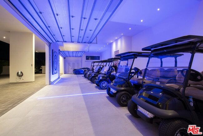 Building Photo - 52435 Ross Ave