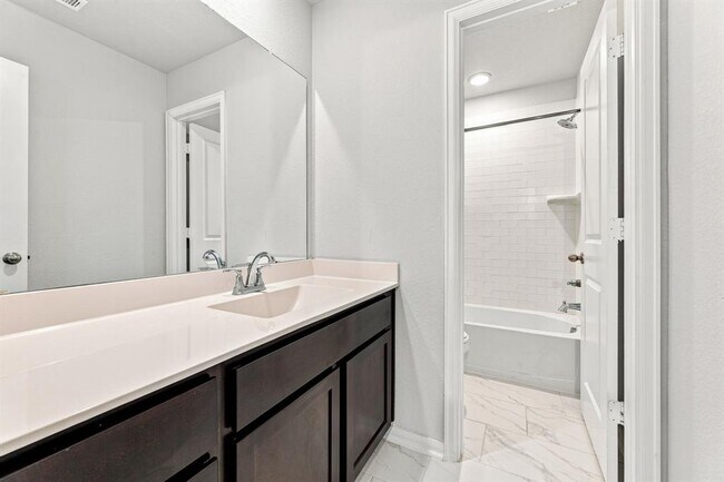 Building Photo - 658 Cherrystone Loop