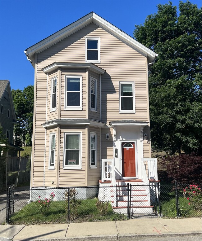 Primary Photo - 2 br, 2 bath Triplex - 35 Edgewood Street ...