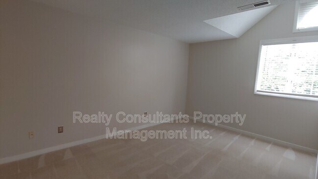 Building Photo - 306-F N Lindell Rd