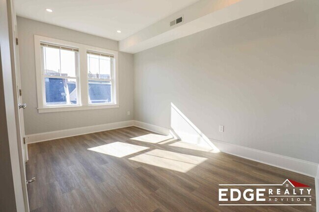 Building Photo - Allston 4 Bed Townhouse – 3 Bath – W/D in Unit – Parking – No Fee – 9/1