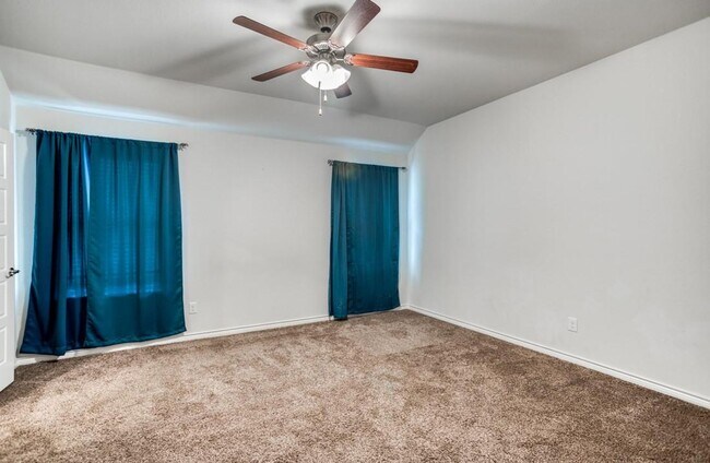 Building Photo - 3204 Brazos Dr E