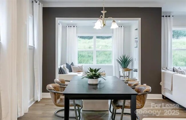 Building Photo - 19016 Yellow Birch Dr