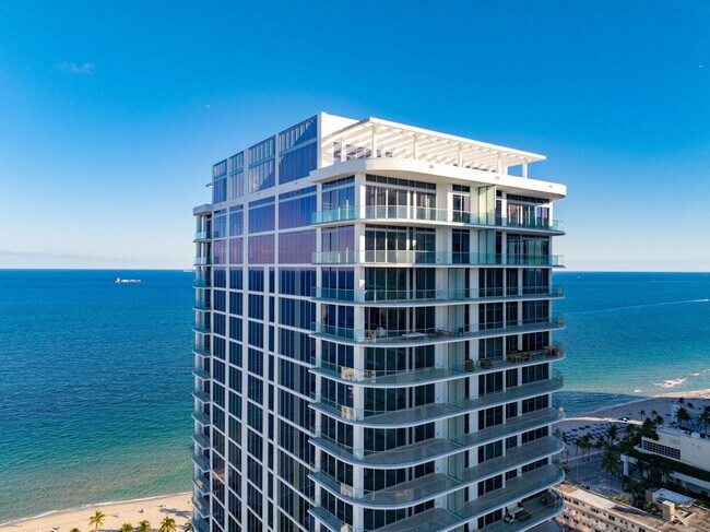 Building Photo - 151 N Seabreeze Blvd