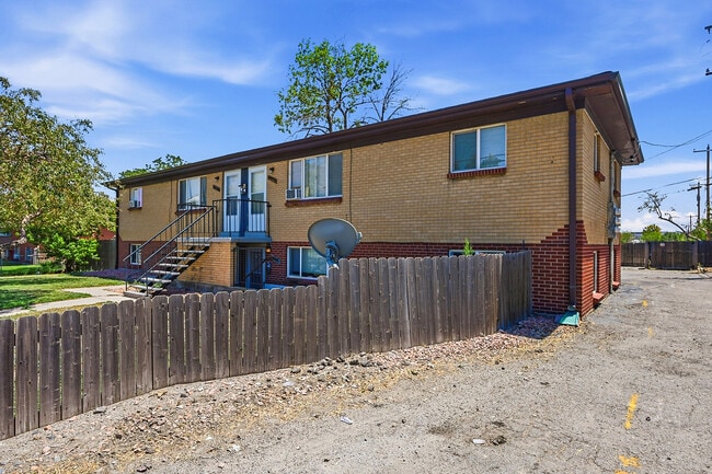 Building Photo - 4330 W 72nd Ave