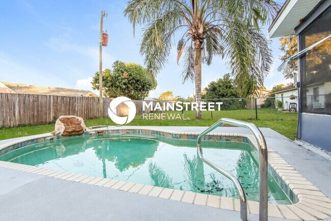 Building Photo - 3 Bedroom Pet-Friendly Home in PALM BAY, F...