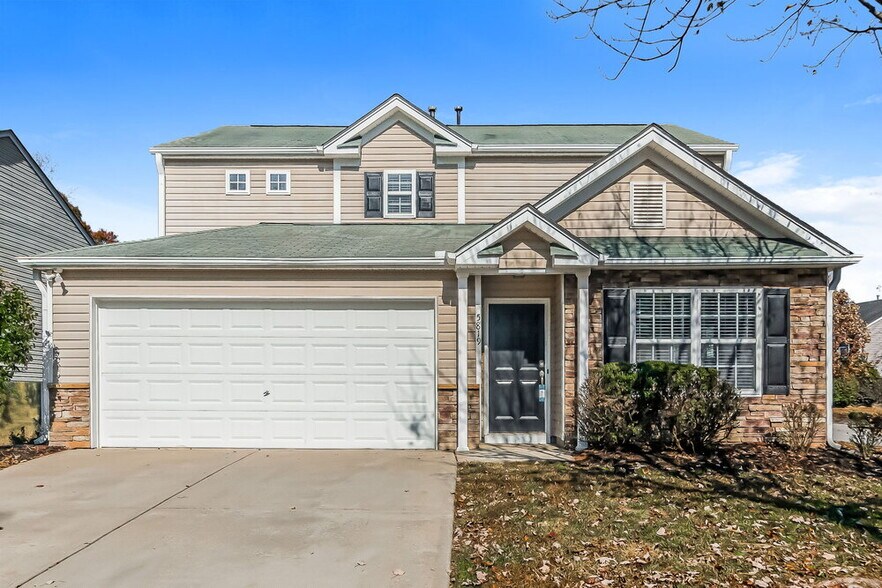 Primary Photo - 5819 Finestra Way