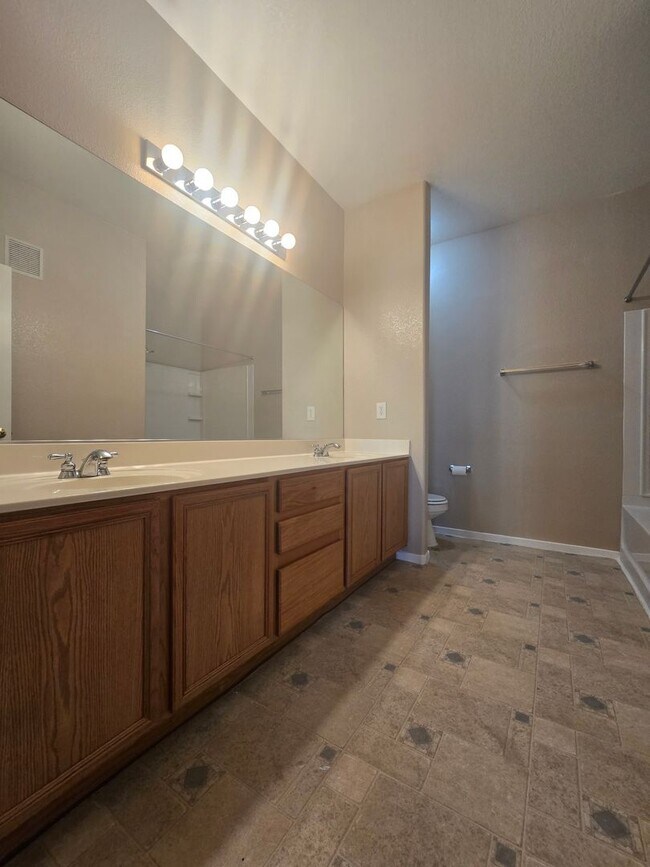 Building Photo - 9330 W Maule Ave