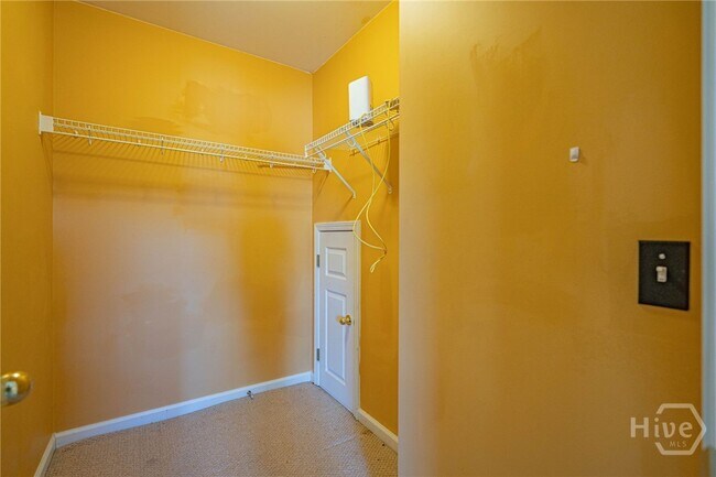 Building Photo - 7 Briarcliff Way