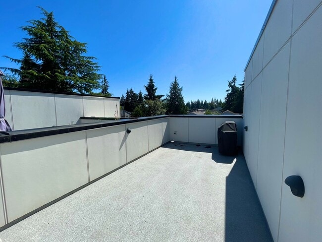 Building Photo - 4 Star Green Built 2-Bedroom, 2-Bath Townhome