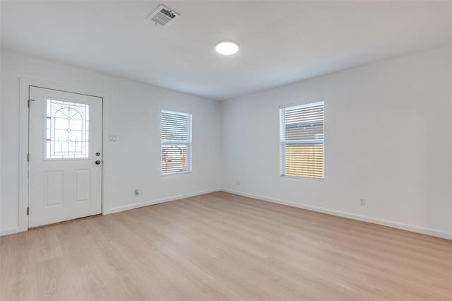 Building Photo - 2410 S Marsalis Ave