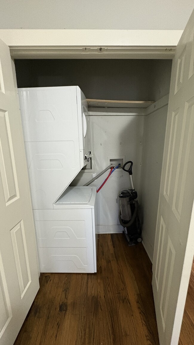 Building Photo - 1823 NW 38th St