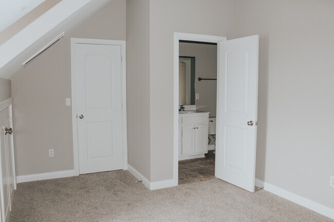 Bedroom 4 - 1153 Unity Dr