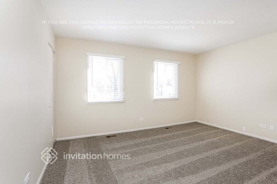 Building Photo - 2S526 Cynthia Dr