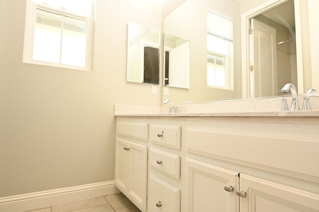 Building Photo - Stylish, Contemporary Campbell 4/2 home with Patio & Attached Garage