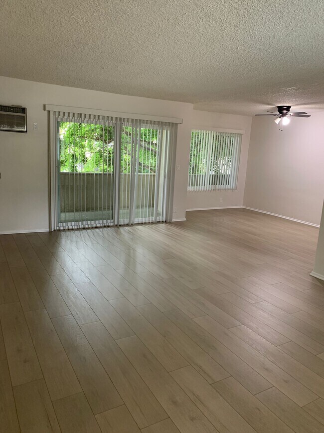 Building Photo - 5000 Coldwater Canyon Ave