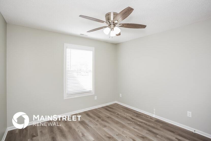 Building Photo - 4550 Riverbrook Ln
