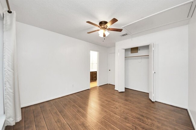 Building Photo - 8502 Fawn Terrace Dr