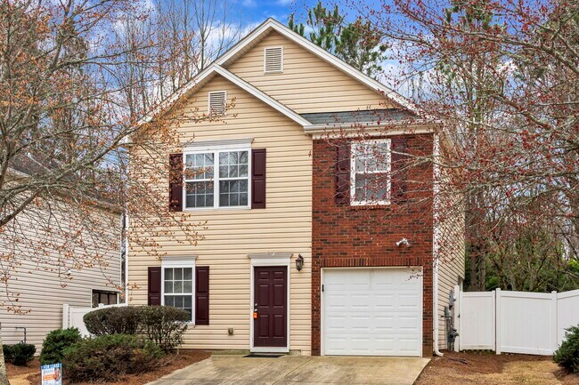 Building Photo - 225 Osmanthus Way