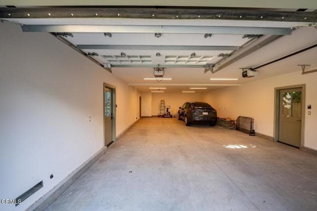 Building Photo - 820 Brent Ave