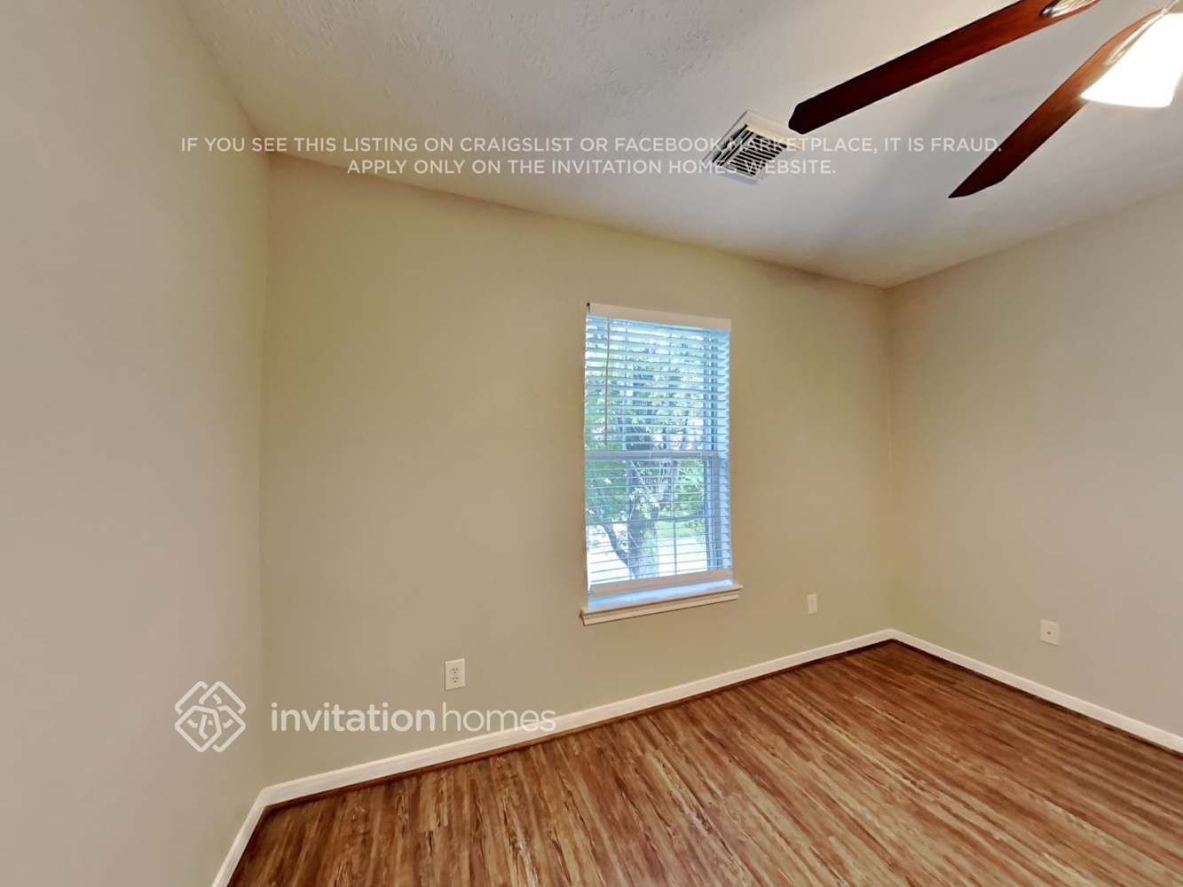 Building Photo - 38 N Spinning Wheel Cir