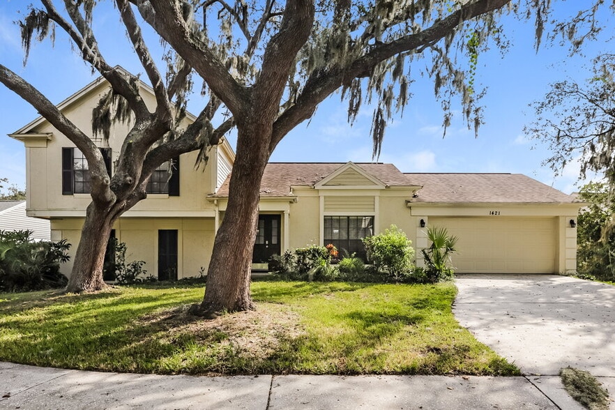 Primary Photo - 1421 Peachfield Dr