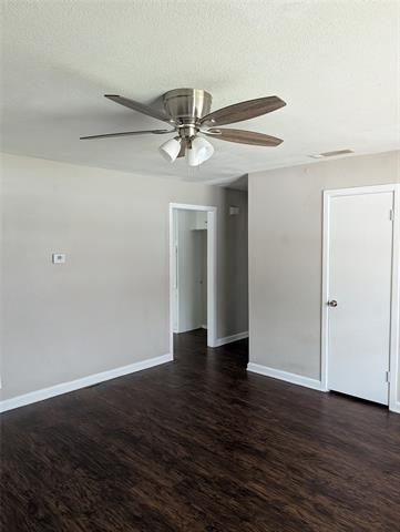 Building Photo - 336 SW Dian St