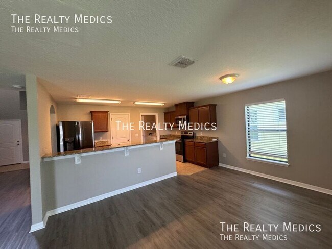 Building Photo - 2148 Ontario Way