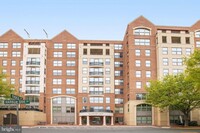 Building Photo - 485 Harbor Side St
