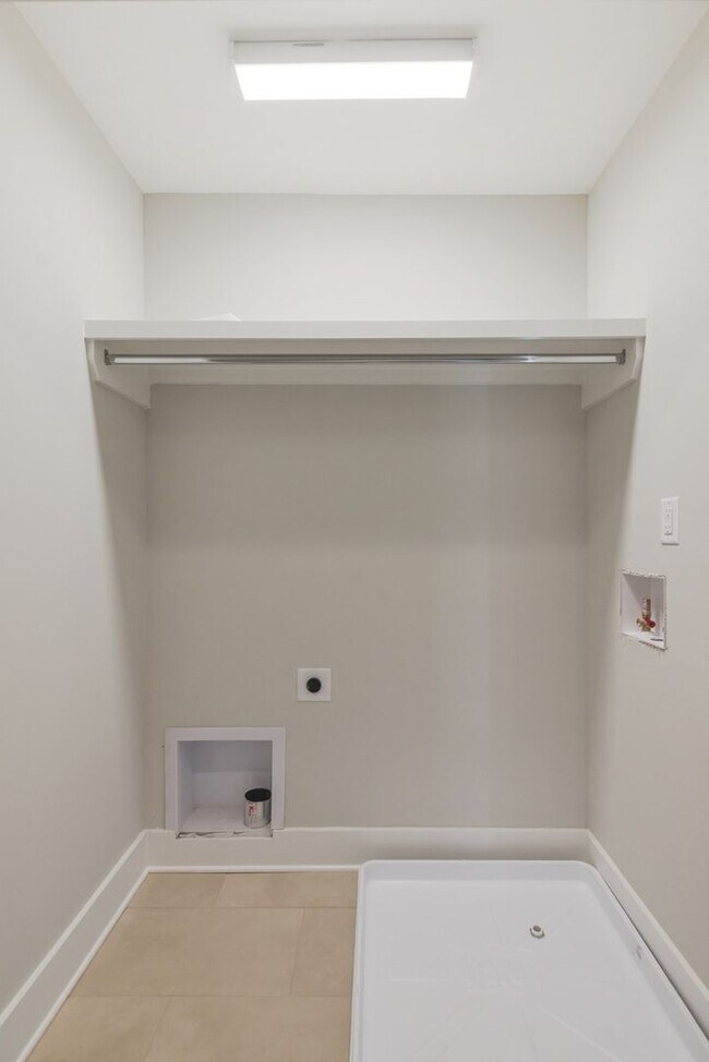 Building Photo - Welcome to The Becanni in Charlotte Park!