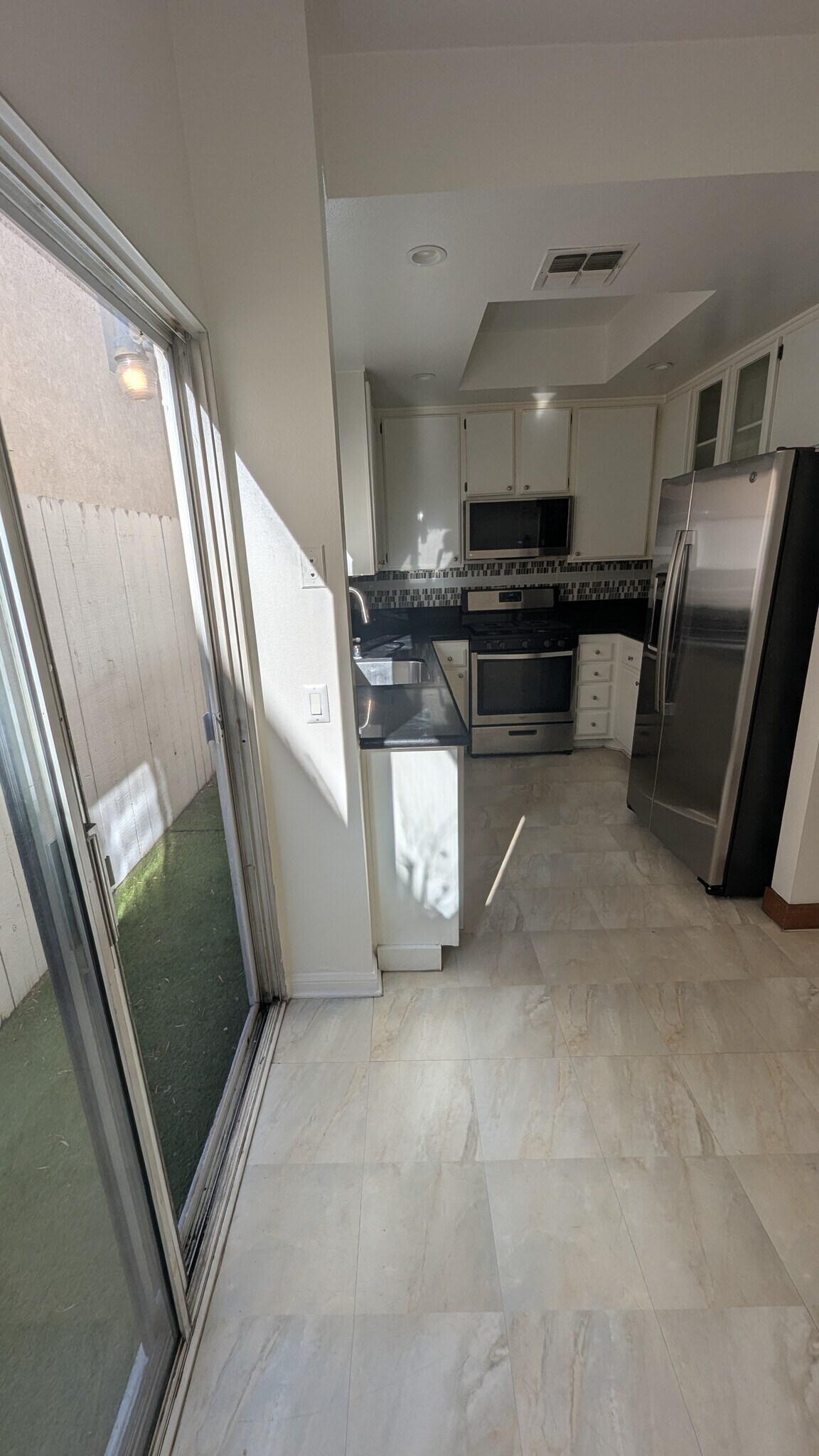 Building Photo - 2405 34th St
