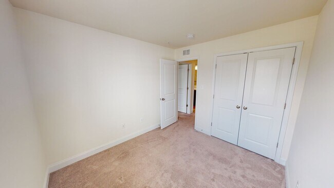 Building Photo - 11242 Saint Luke Drive - Move-in ready!