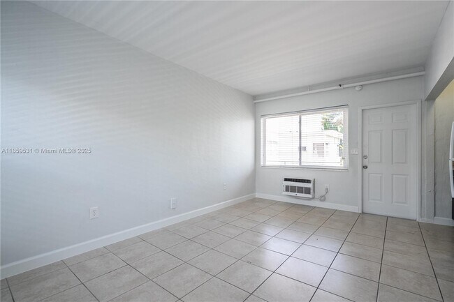 Building Photo - 8315 Byron Ave