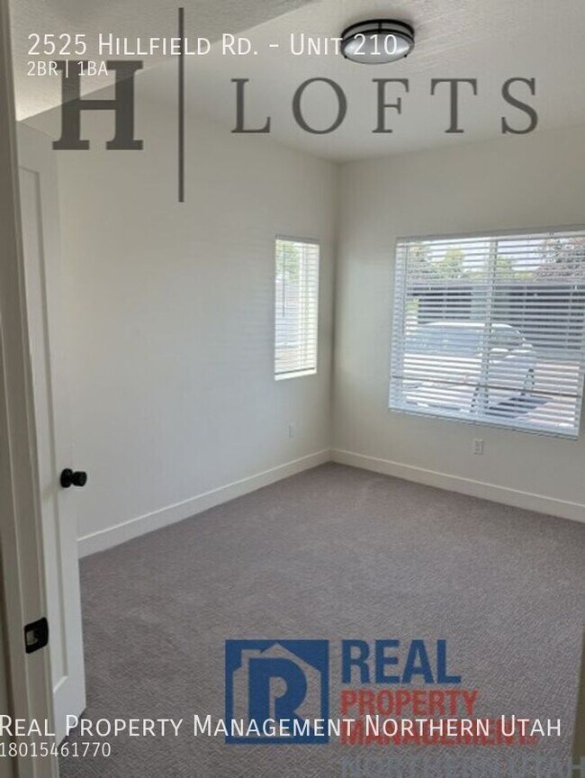Building Photo - 2525 Hillfield Rd.-Unit 210