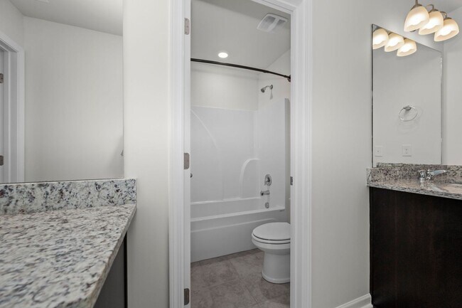 Building Photo - 1011 Alta Vis Ln
