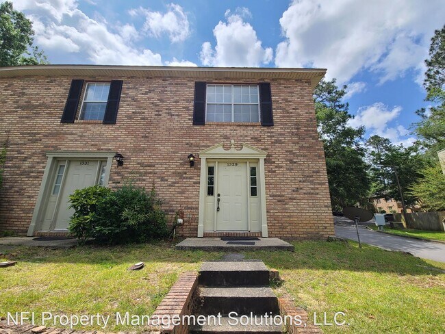 Primary Photo - 2 br, 1.5 bath House - 1329 Foxborough Dr