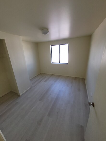 Building Photo - 3641 S 7200 W