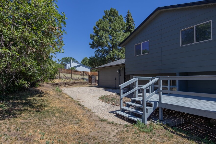Building Photo - 5418 Alta Loma Rd