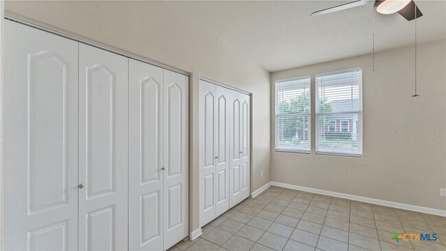 Building Photo - 334 Newberry Tr