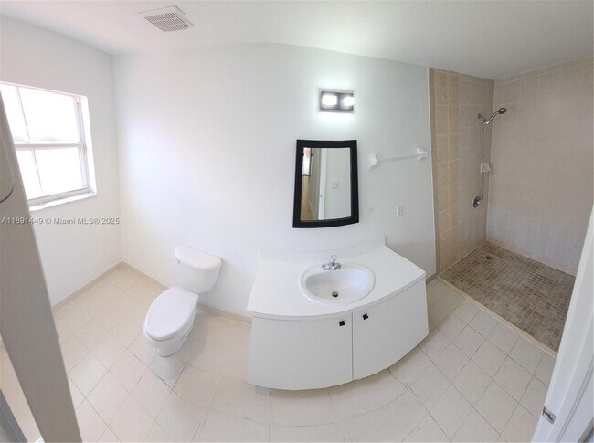 Building Photo - 11281 SW 247th Ter