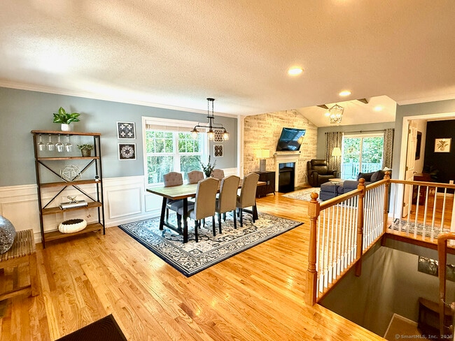 Building Photo - 28 Woodridge Dr