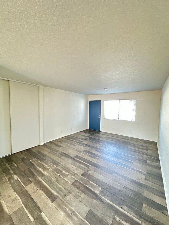 Building Photo - PEDRO