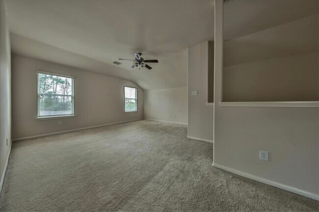 Building Photo - 18 Milepost Ct