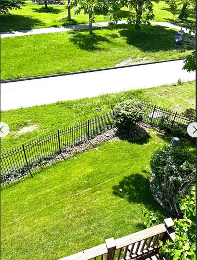 Building Photo - Spectacular 2 Bedroom Waterfront Townhome ...