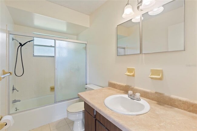 Building Photo - 12215 Leanne Dr