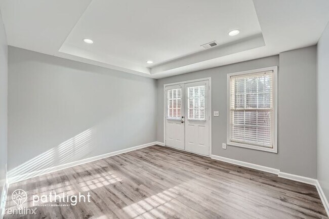 Building Photo - 5 br, 4 bath House - 1795 Millside Terrace...