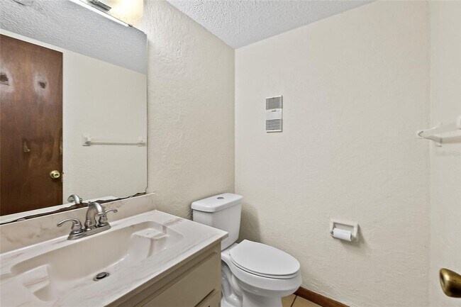 Building Photo - Flagler Beach Townhouse