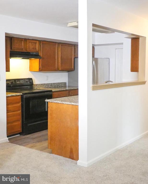 Building Photo - 13018 Shadyside Ln